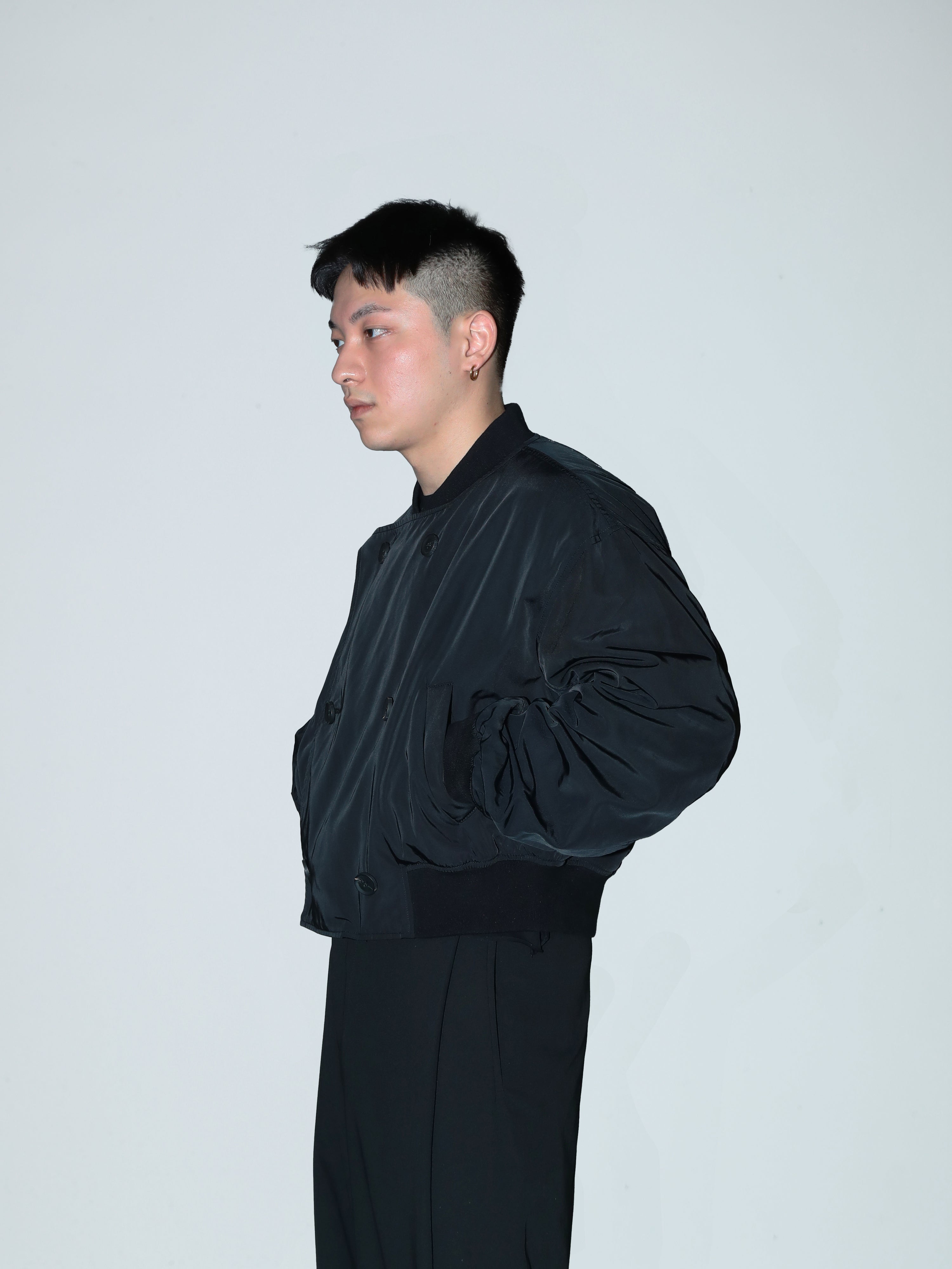 BLACK CROPPED DOUBLE-BREASTED FLIGHT BLOUSON